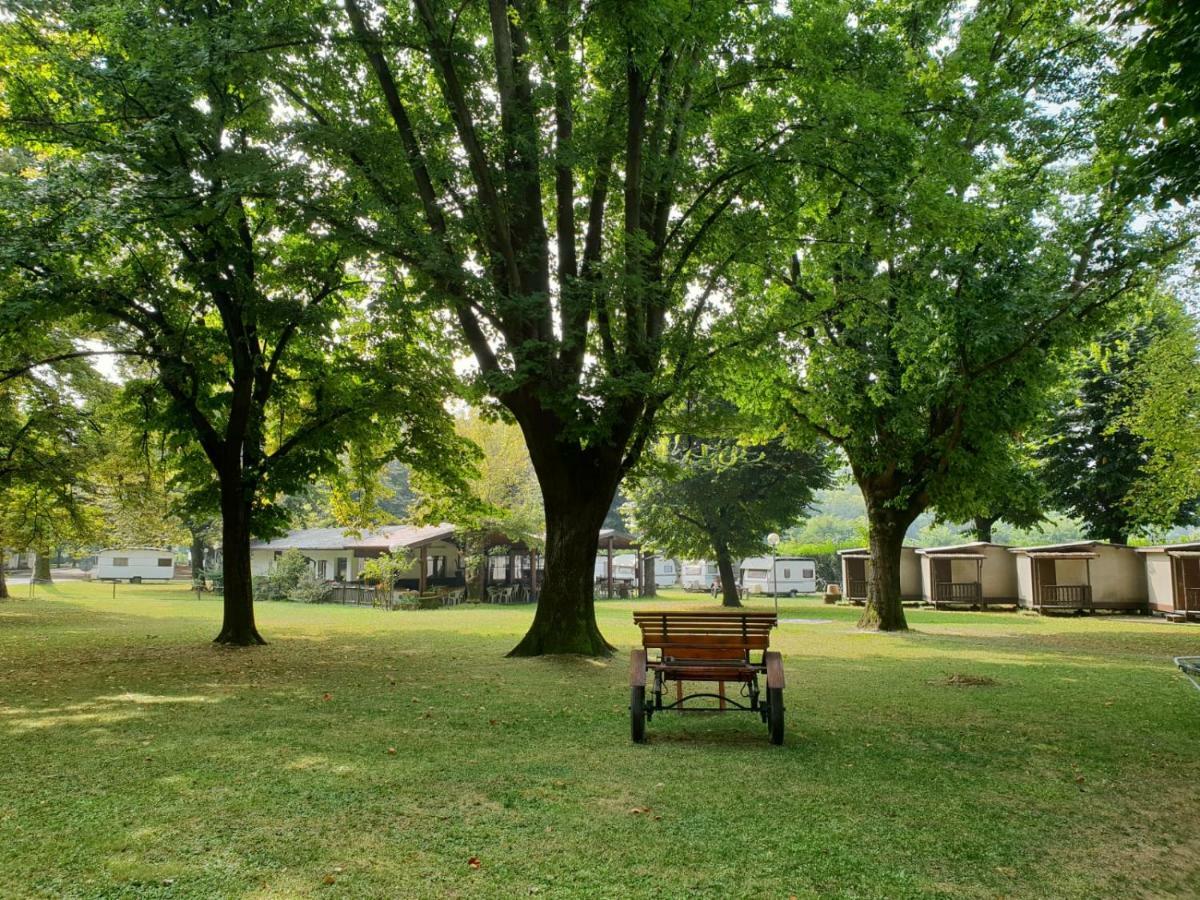 Camping No Stress Hotel Como Exterior photo